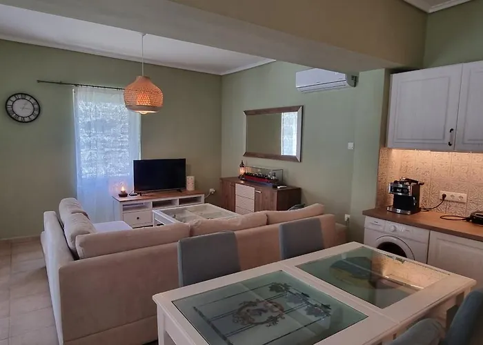 Syneti Andros House Ferienhaus *